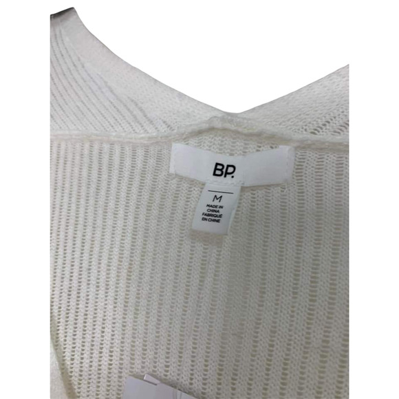 BP.‎ Ivory Rubbed Long Sleeve V-neck Size Medium NWT - Picture 2 of 4